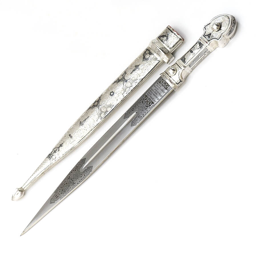 Кубачинский серебряный кинжал малый №5 (серебро, каленая сталь)