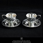 Набор из двух серебряных чайных чашек с блюдцем