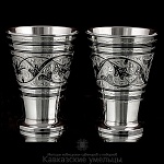 Набор из двух серебряных стаканов "Конус" ручной работы