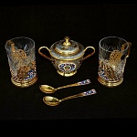 Чайный набор из серебра с позолотой и горячей эмалью на две персоны кубачинских мастеров