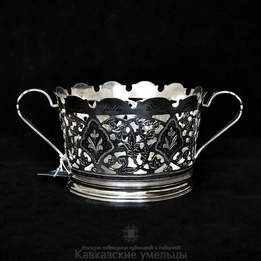 картинка Серебряная конфетница Крона от магазина Кавказские умельцы