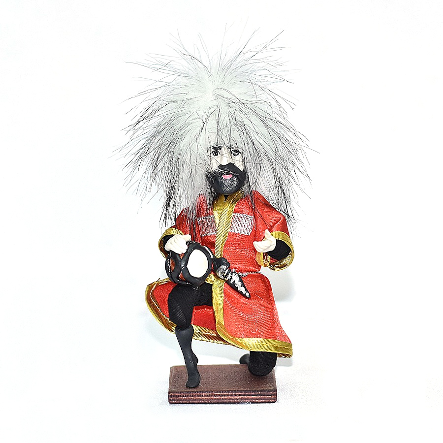 Сувенирная кукла Джигит с барабаном (18 см, красная черкеска)