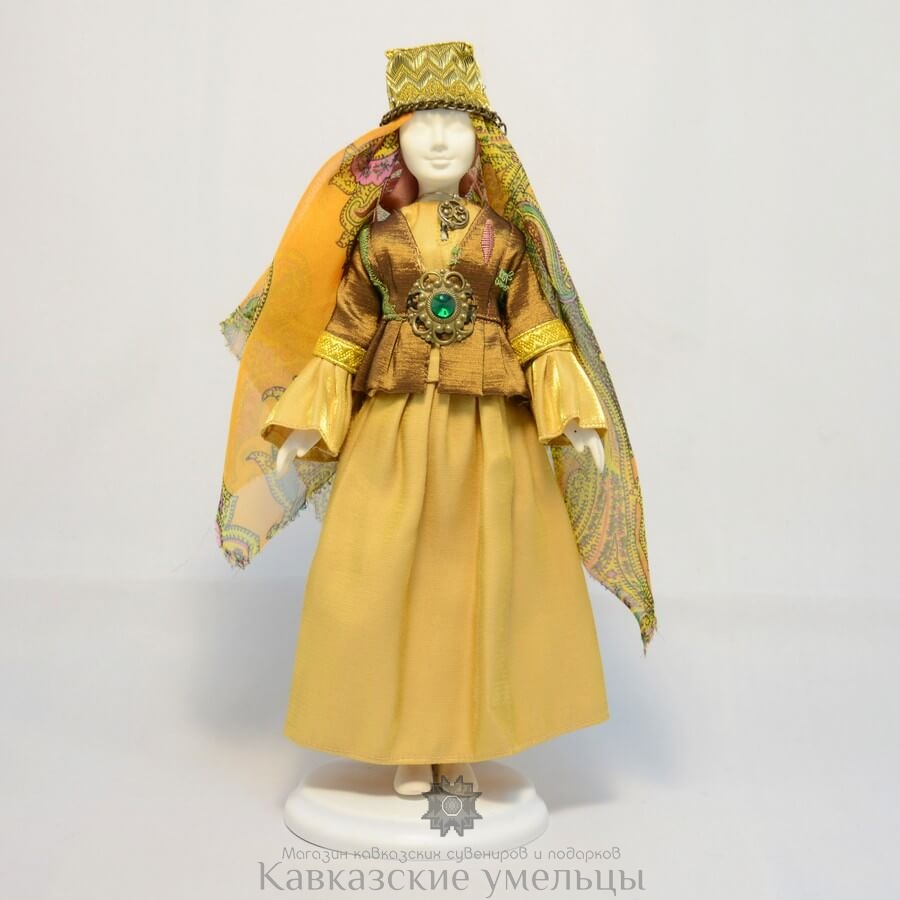 картинка Коллекционная кукла в цахурском национальном костюме от магазина Кавказские умельцы