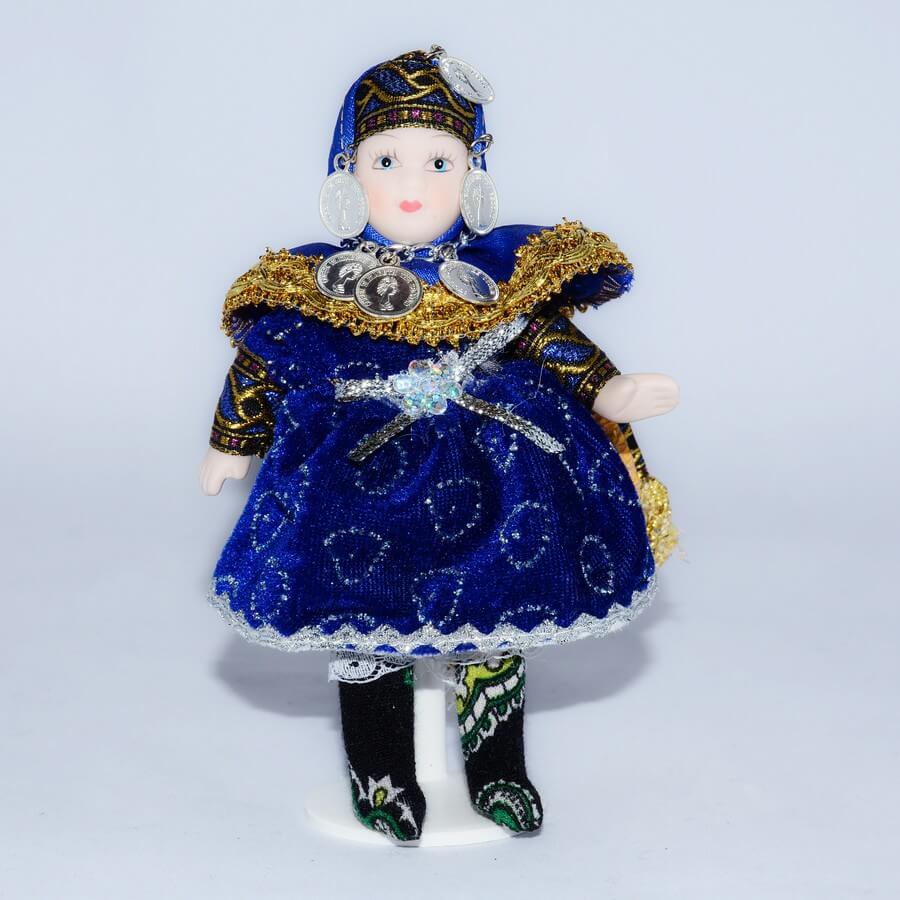 Кукла в дагестанском наряде (малая)