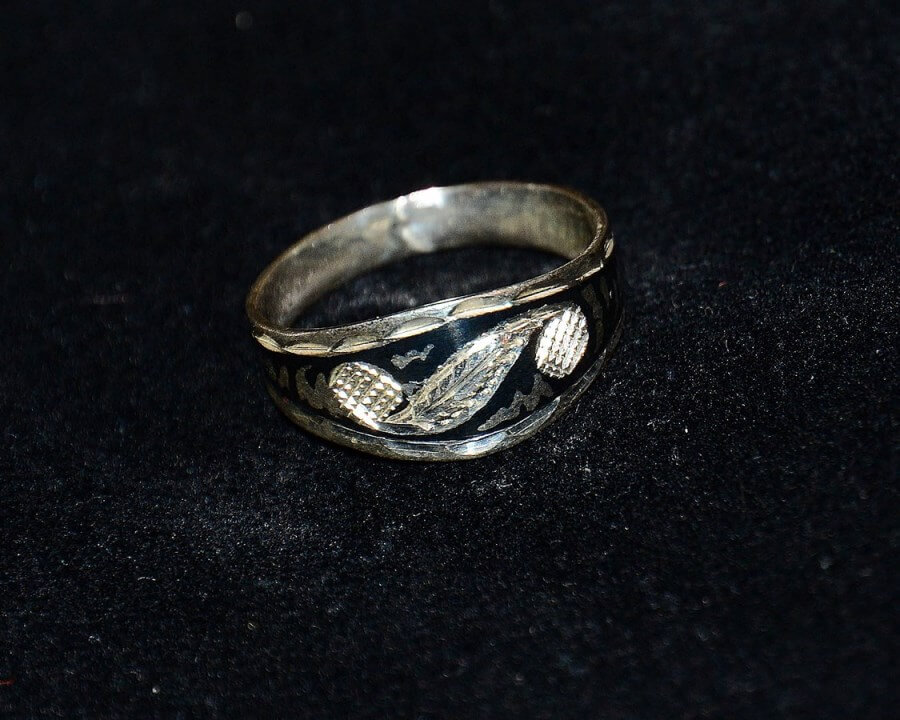 Серебряное кубачинское женское кольцо  №2