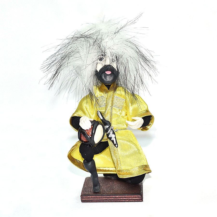 Сувенирная кукла Джигит с барабаном (18 см, желтая черкеска)