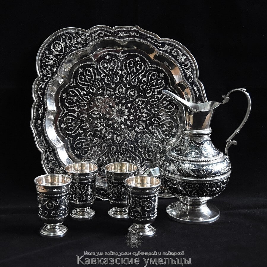 картинка Авторский серебряный сервиз на 4 персоны для вина и воды от магазина Кавказские умельцы