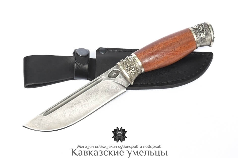 картинка Авторский кизлярский нож из дамасской стали Баттар №1 с гардами ручной работы от магазина Кавказские умельцы