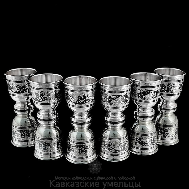 картинка Набор из шести серебряных стопок "Букет" ручной работы от магазина Кавказские умельцы
