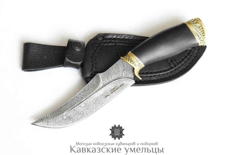 картинка Кизлярский нож из дамасской стали Секач с гардами ручной работы от магазина Кавказские умельцы