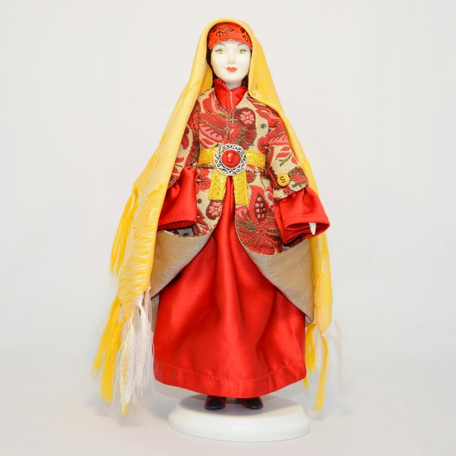 Коллекционная кукла в лезгинском национальном костюме