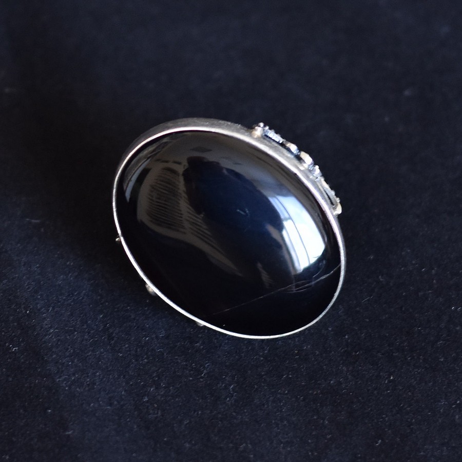 картинка Cеребряное кольцо с агатом ручной работы от магазина Кавказские умельцы