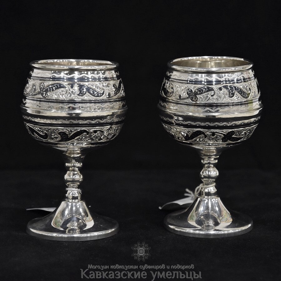 картинка Серебряные  кубачинские бокалы ручной работы от магазина Кавказские умельцы