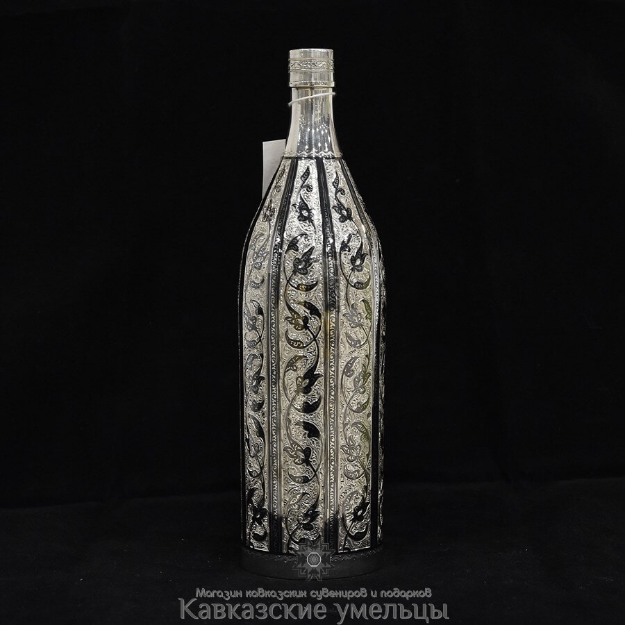 картинка Серебряная кубачинская бутыль от магазина Кавказские умельцы
