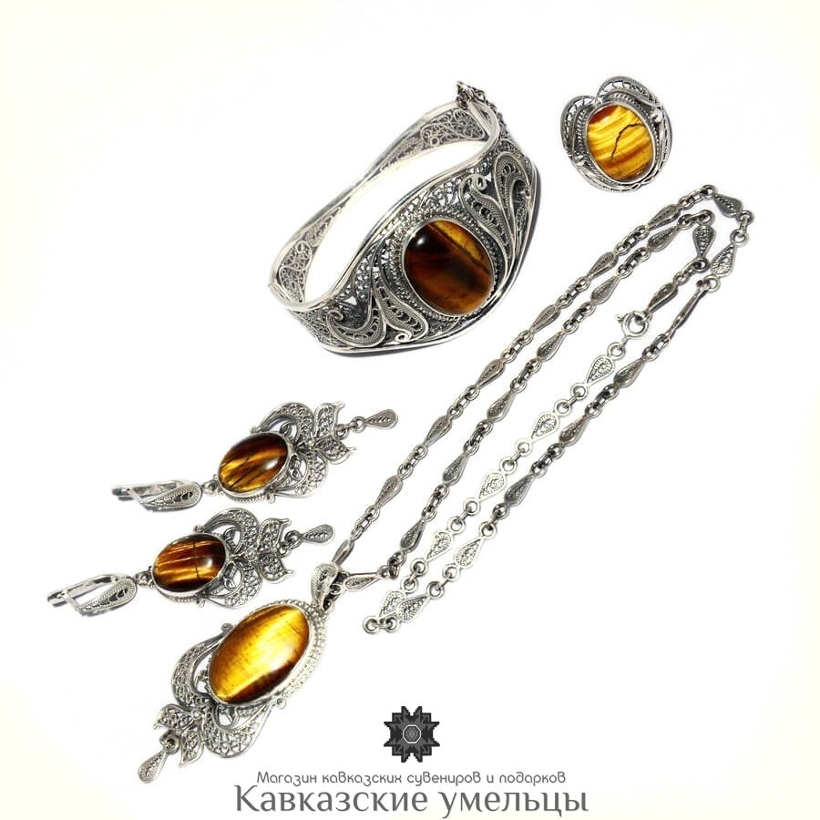 картинка Женский комплект украшений из серебра с натуральным тигровым глазом от магазина Кавказские умельцы