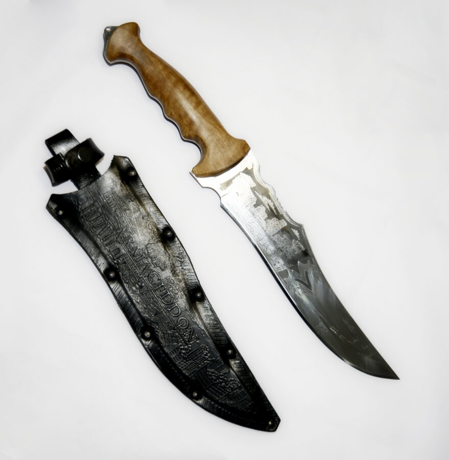 Кизлярский нож Армагеддон туристический (орех)