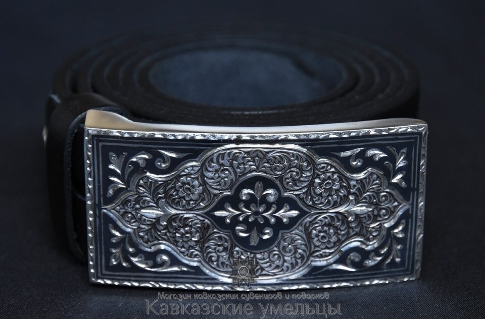 картинка Кожаный мужской ремень с серебряной кубачинской пряжкой №15 от магазина Кавказские умельцы