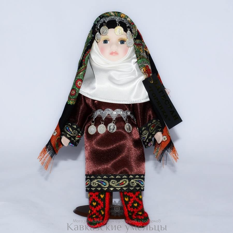 картинка Кукла в дагестанском наряде №2 (средний размер) от магазина Кавказские умельцы
