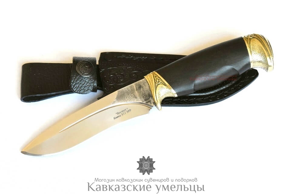 картинка Кизлярский нож Восток из кованой стали с гардами ручной работы. от магазина Кавказские умельцы