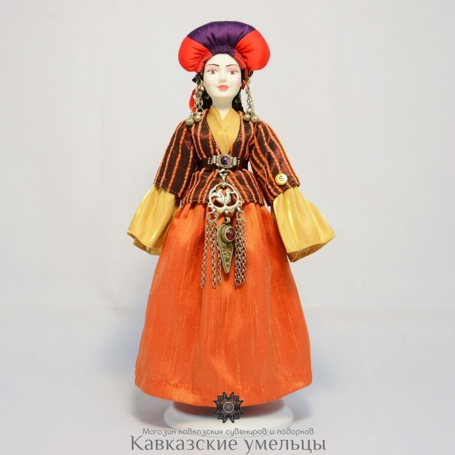 картинка Коллекционная кукла в андийском cтилизованном национальном костюме от магазина Кавказские умельцы